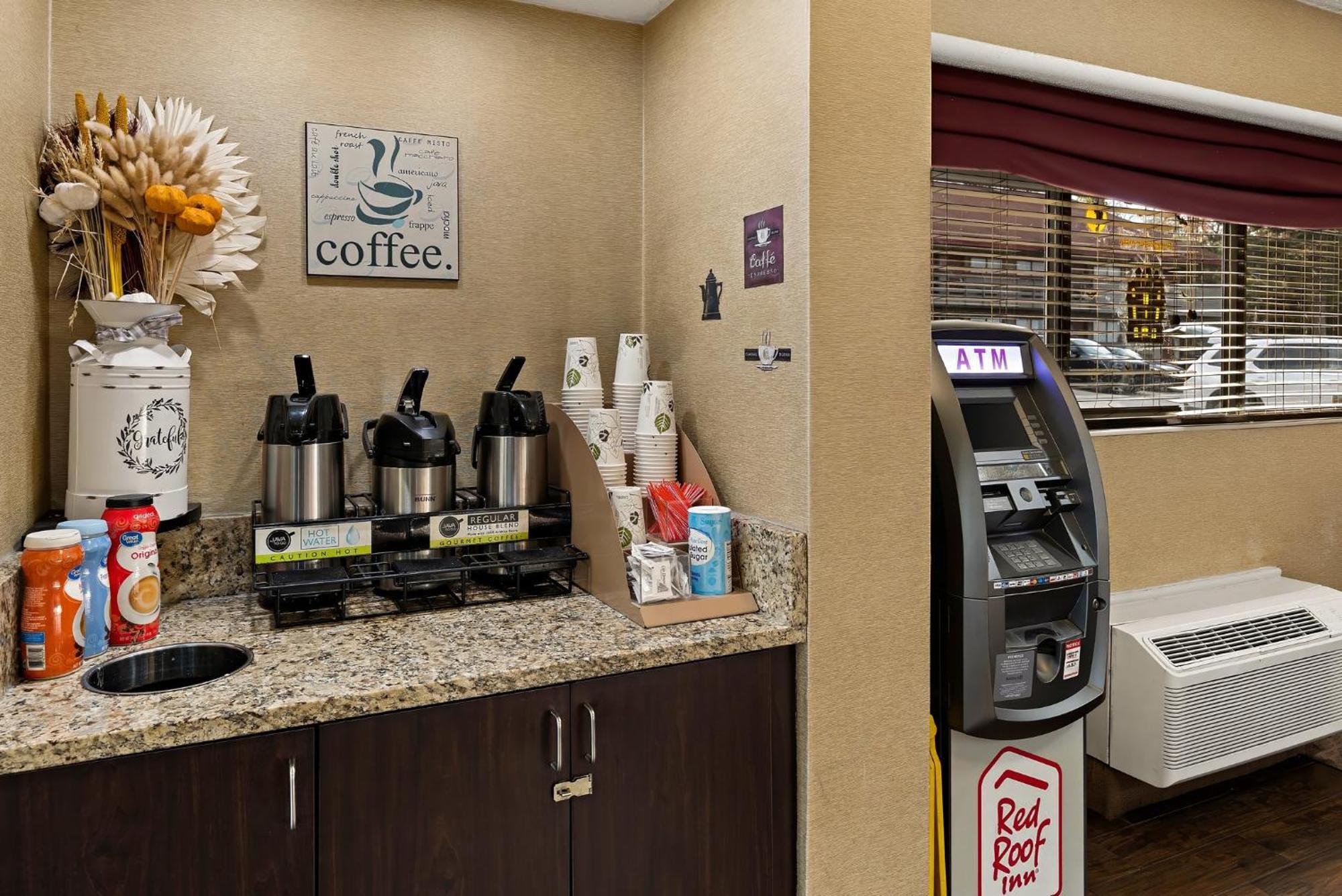 Red Roof Inn Cleveland - אינדפנדנס מראה חיצוני תמונה