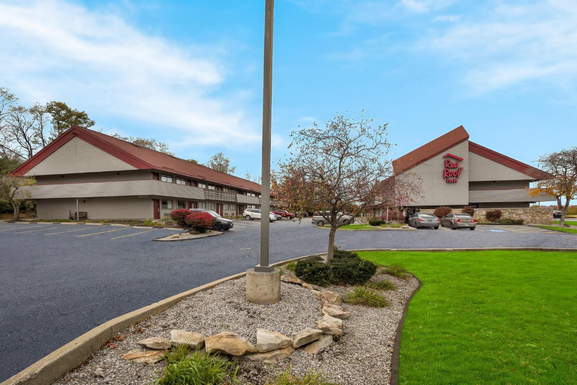 Red Roof Inn Cleveland - אינדפנדנס מראה חיצוני תמונה