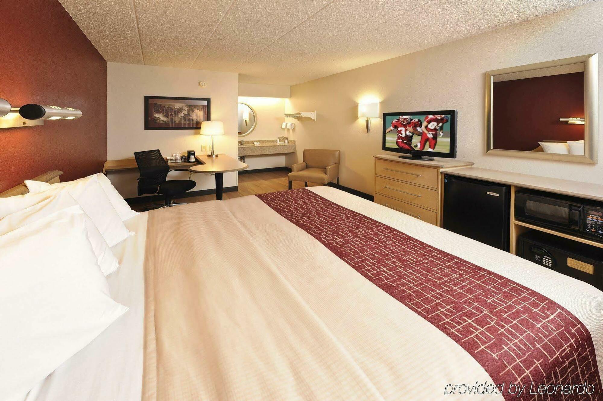 Red Roof Inn Cleveland - אינדפנדנס מראה חיצוני תמונה