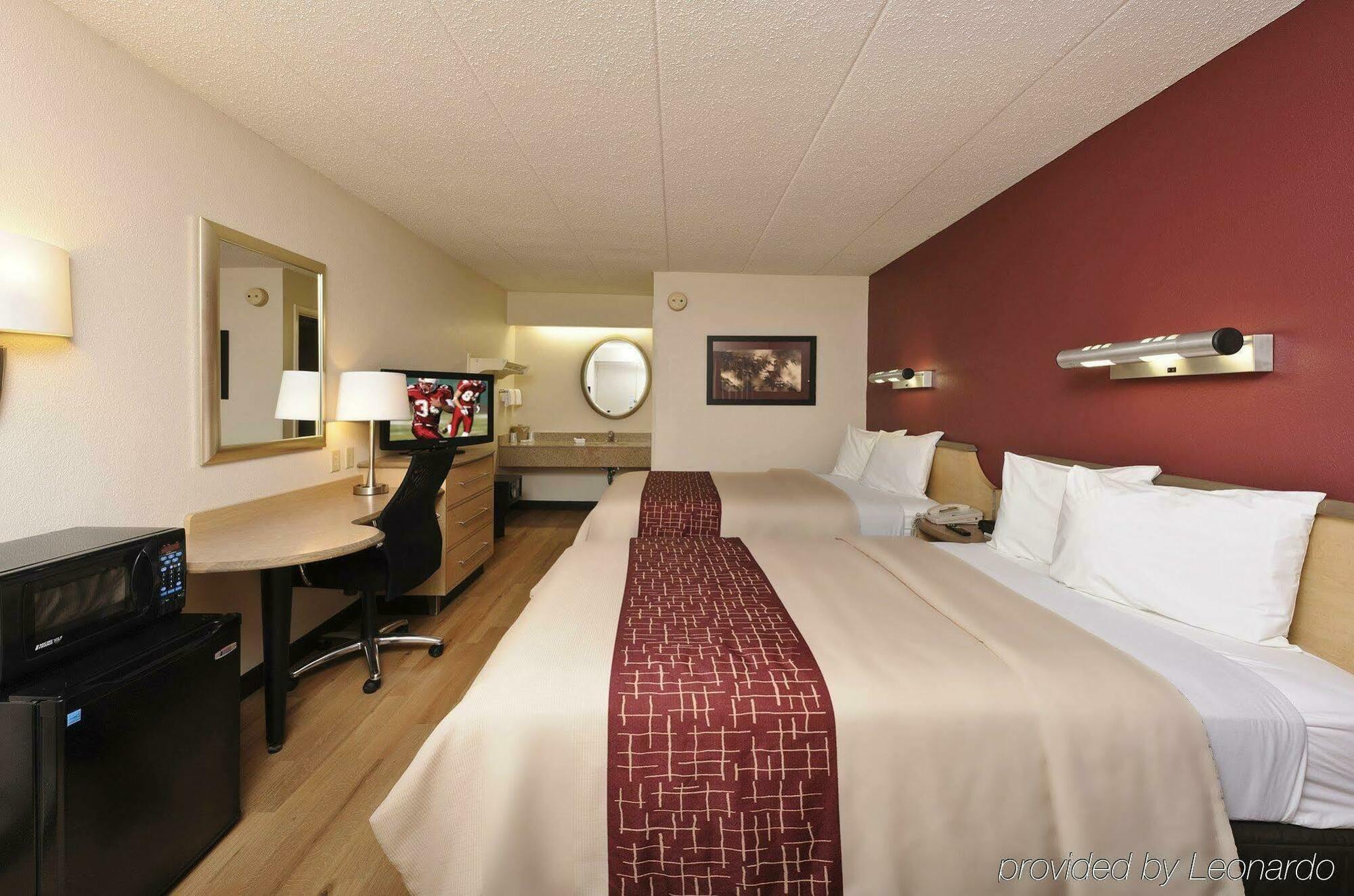 Red Roof Inn Cleveland - אינדפנדנס מראה חיצוני תמונה